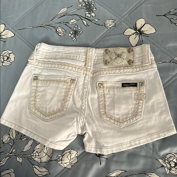 Miss me Jeans Shorts - Picture 1 of 8